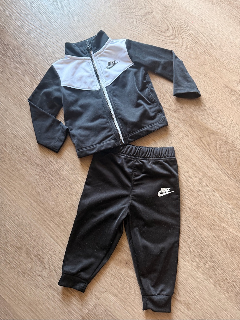 Nike Baby Boy Black & White Tracksuit Set | Size 9 Months | 2-Piece Outfit
